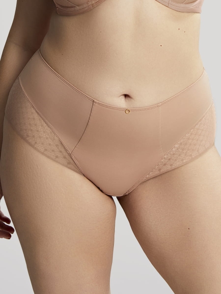 Wysokie figi cieliste  – gładkie majtki modelujące nude