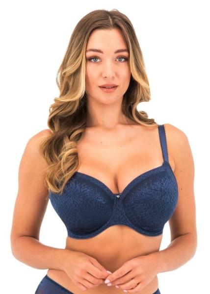 Gładki stanik full cup granatowy na modelce – naturalne podtrzymanie