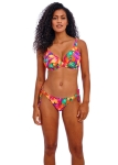 Komplet różowego bikini high apex w kwiatki na sylwetce