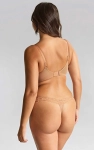 Beżowy komplet bielizny Panache Allure Honey – widok od tyłu na sylwetce modelki.