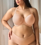 Beżowy biustonosz Sculptress Form Spacer 11331 Full Cup w kolorze miodowym na modelce