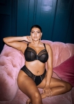 EL8900-BLK-cons-Elomi-Lingerie-Matilda-Black-Underwired-Plunge-Bra.webp