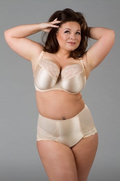 Ewa-Michalak-Biustonosz-BM-Bibi-bezowa-Perla.webp